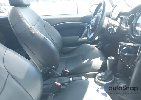 2005 Mini Cooper из США, поврежденный, VIN WMWRC33455TJ66516